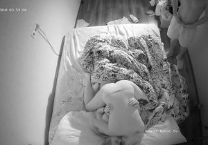 I can't resist jerking off when my roommates have sex