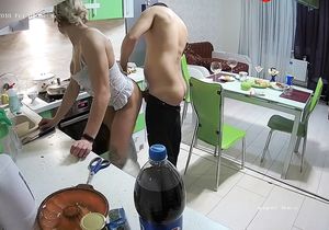 Naughty boy quickly fucks hot girlfriend in kitchen