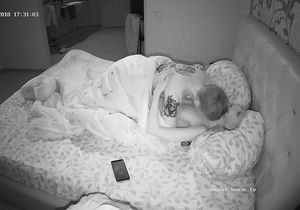 My roommate loves to lick GF's pussy in the night