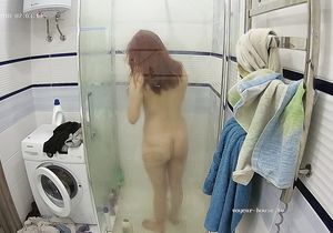 New day begins for roommate's GF with quick shower