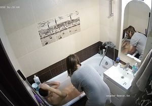 Nude roommate assisted in bathroom by girlfriend