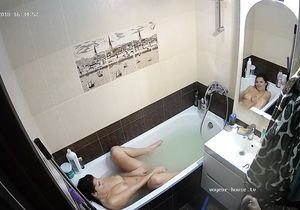 Nude roommate assisted in bathroom by girlfriend