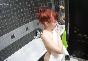 I like to film voyeur videos of stepsisters taking a shower
