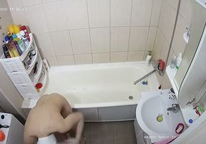 I like watching tenant taking bath after sex with lesbian