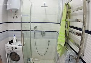 Naked stepdaughter taking shower improves my day