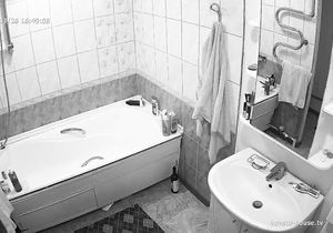 Cock gets hard as I see naked teen and guy in bathtub