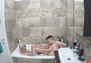 The look of this naked blonde chick turns me horny