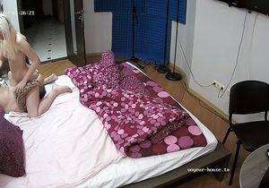 Blonde gives boyfriend handjob and the video makes me happy