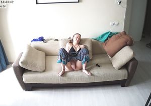 When I saw tenant masturbating I decided to upload video