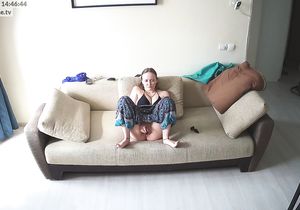 When I saw tenant masturbating I decided to upload video