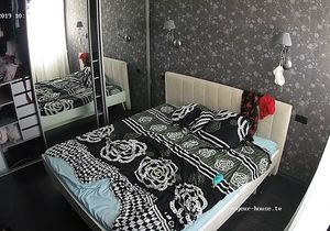 Voyeur camera lets me jerking off all nights long