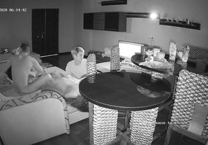 Lucky dude licks pussy and I want to do the same