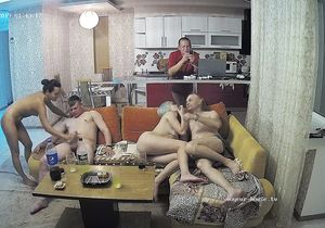 These fuckers copulate in orgy for me to film them