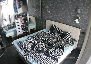 Amateur lovers make me happy while watching their sex